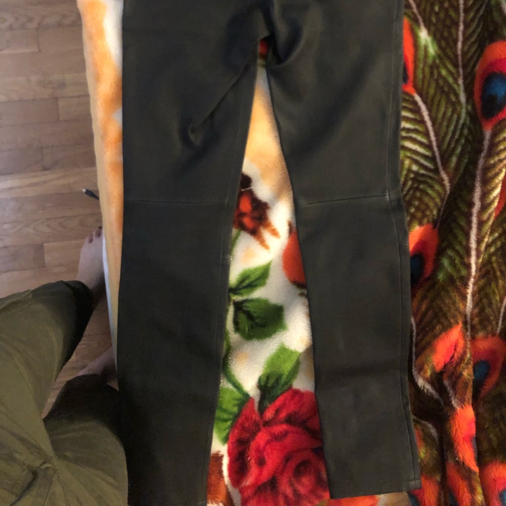 Coach Leather stretch skinny jeans! - Picture 2 of 5
